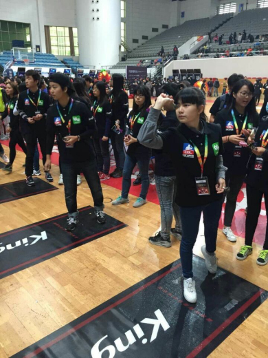 汉口学院参加中国飞镖联赛“健康猫”杯高校赛 汉口学院参加中国飞镖联赛“健康猫”杯高校赛